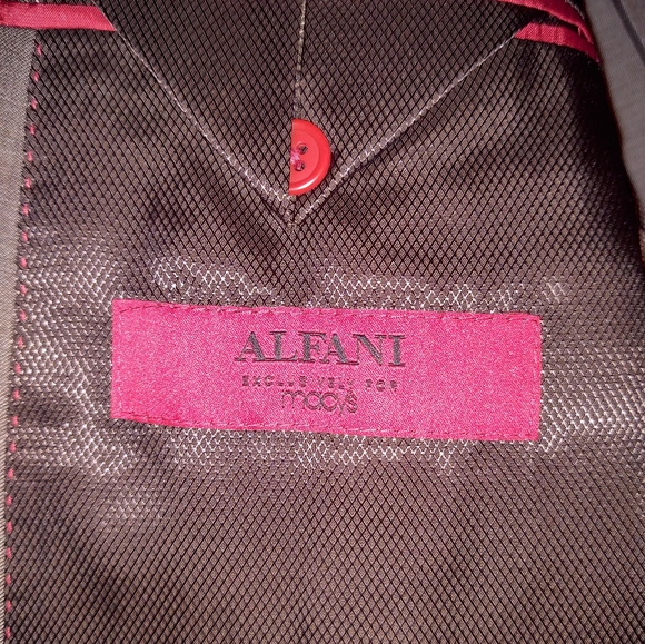 New Alfani Suit - Picture 4 of 8